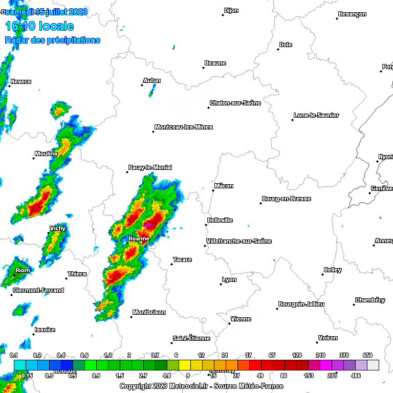 Images radar de la supercellule de Mâcon (71) ce samedi 15 juillet 2023 