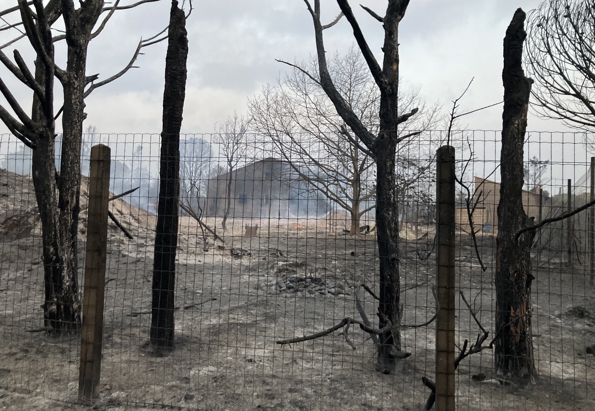 Hangar agricole détruit par les flammes à Saint-André (66) 