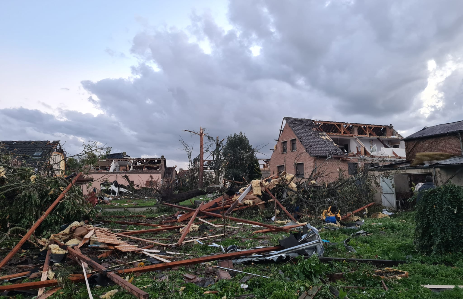 Gros dégâts après la tornade de Bihucourt (62) le dimanche 23 octobre 2022