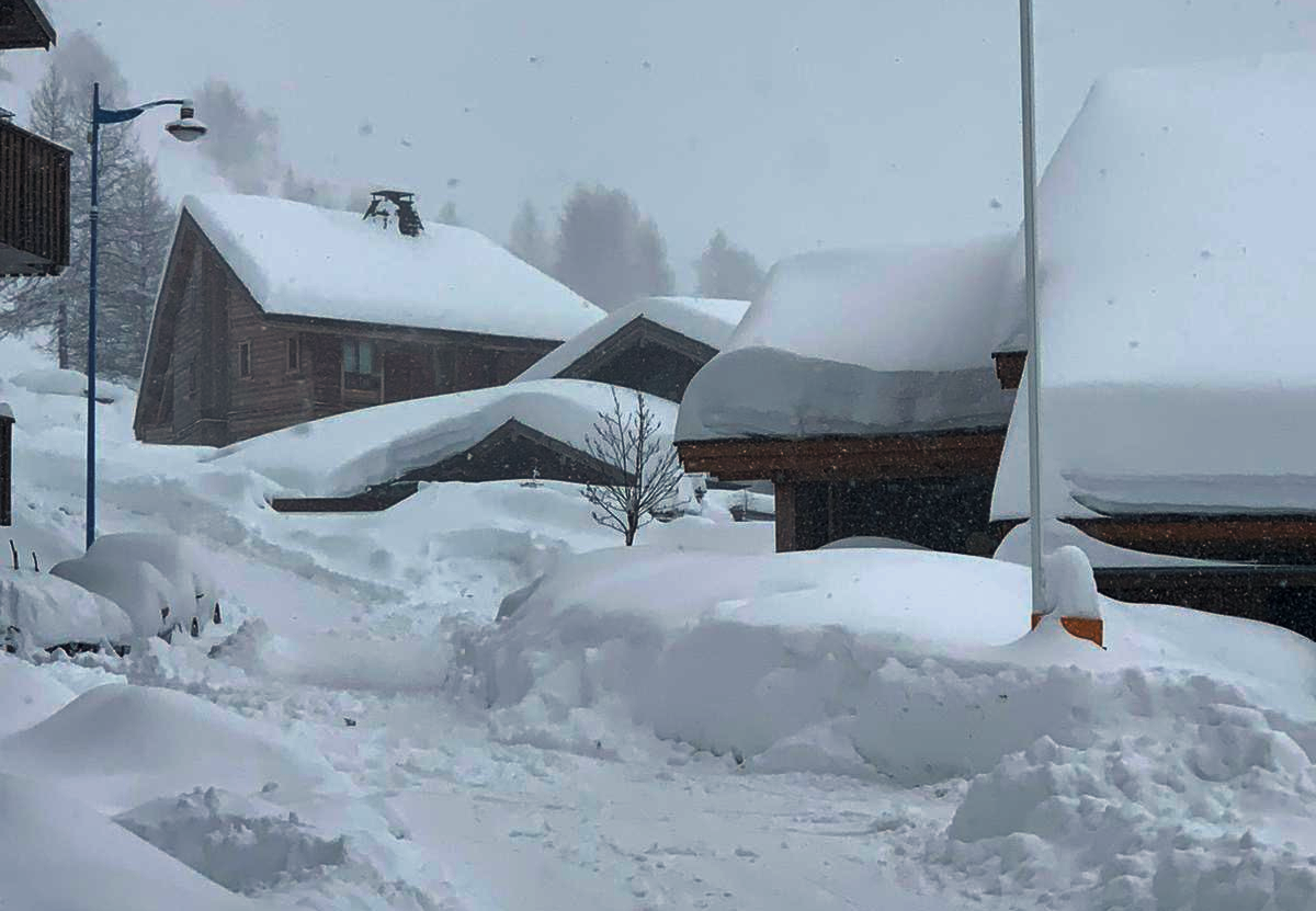 50 cm de neige à Isola 2000 (06) ce mercredi 28 février 2024