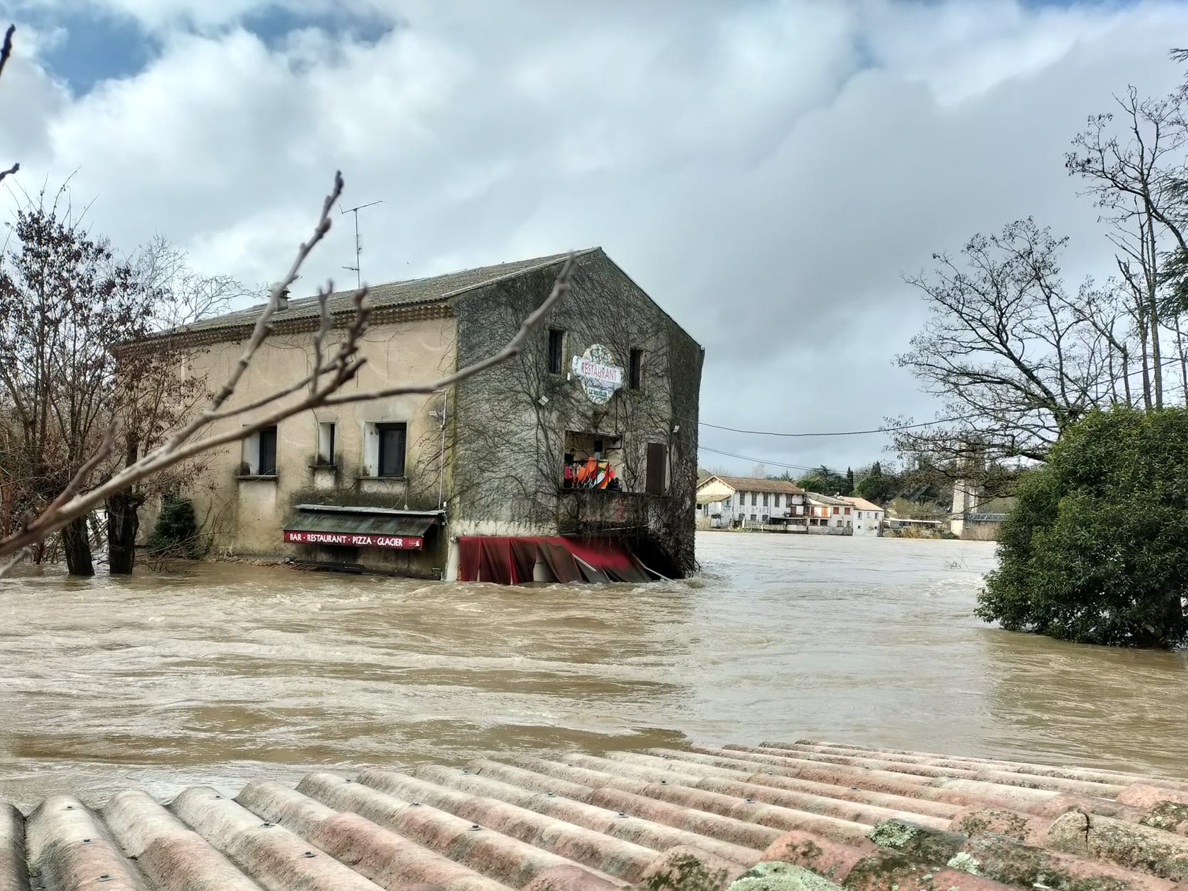 Crue de l'Ardèche à Saint-Martin-d'Ardèche (07) ce dimanche 10 mars 2024