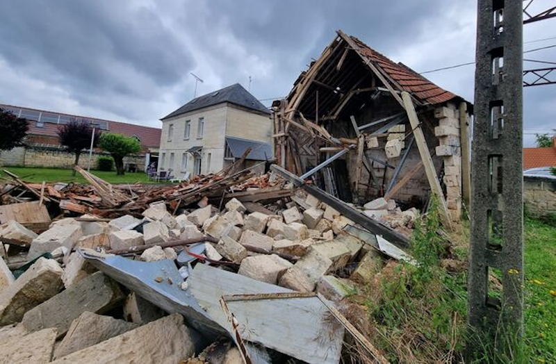 Dégâts causés par la tornade à Carlepont (60) le mardi 18 juin 2024