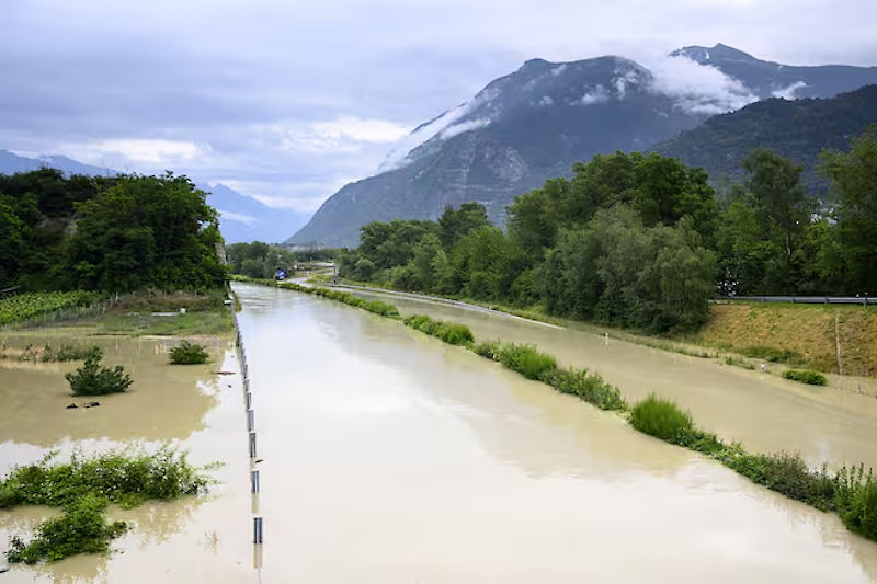L'autoroute A9 inondée en Suisse ce dimanche 30 juin 2024