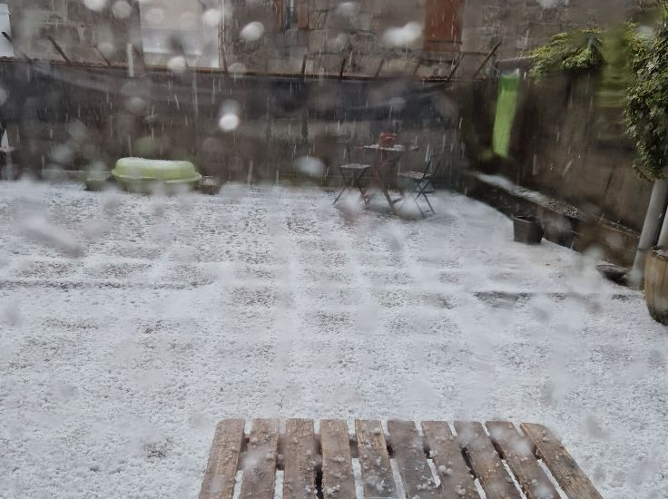 Orage de grêle à Tence (43) ce lundi 28 avril 2025