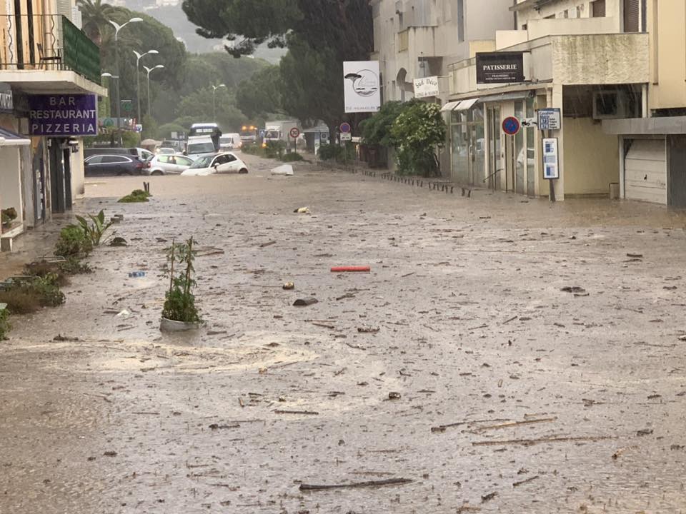 Inondations au Lavandou dans le Var (quartier de Cavalière) ce mardi 20 mai 2025