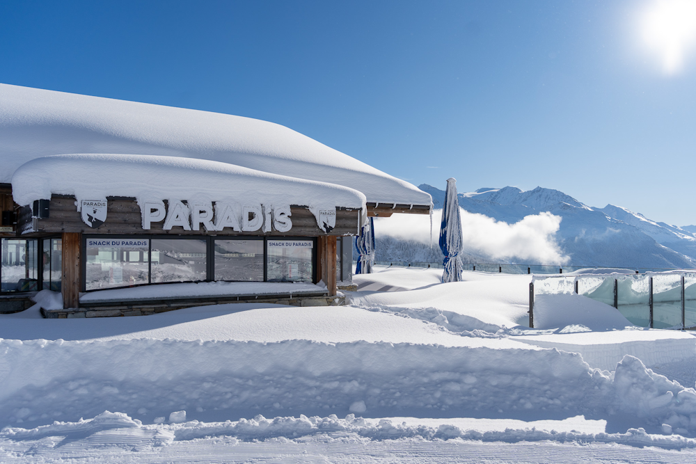 Un mètre de neige à La Rosière (73) vers 2000m ce jeudi 27 novembre 2025