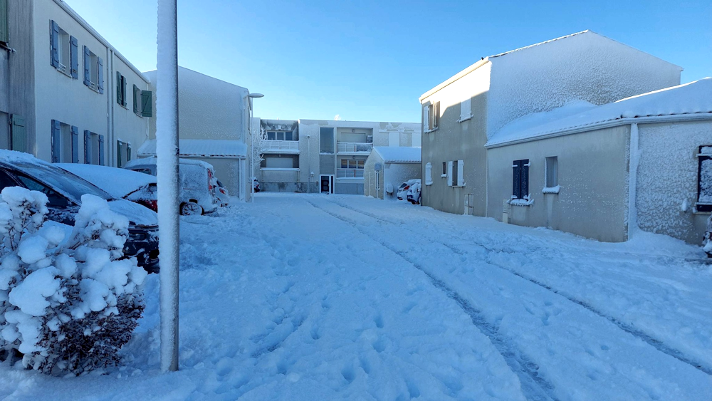 15 cm de neige à La Rochelle (17) en nuit du mardi 6 janvier 2026 